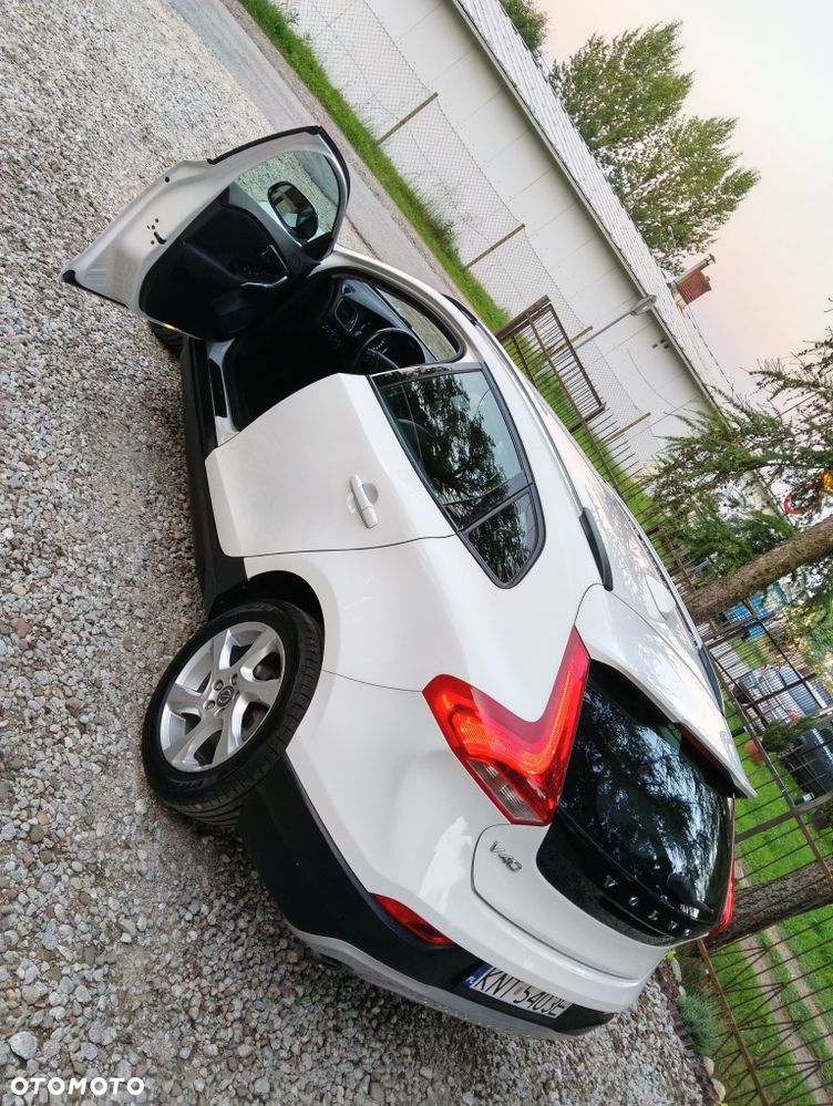 Volvo V40 Cross Country - 2