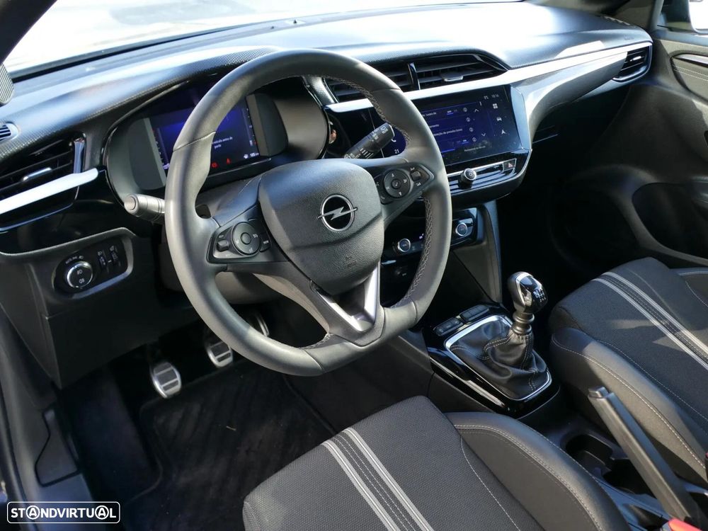 Opel Corsa 1.2 T GS - 24