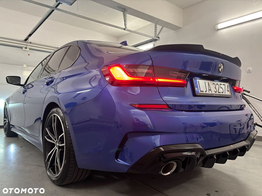 BMW Seria 3 320d M Sport Shadow - 1