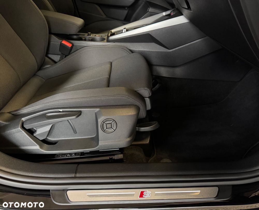 Audi A3 Sportback 35 TFSI S tronic S line - 14