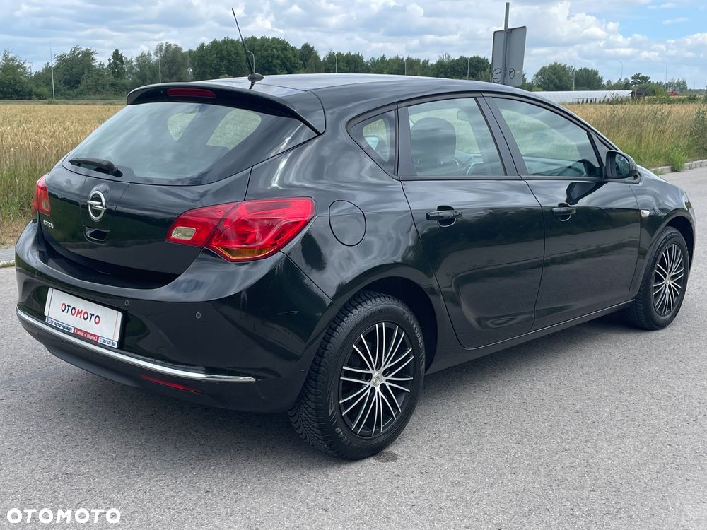 Opel Astra 1.4 Turbo Innovation - 27