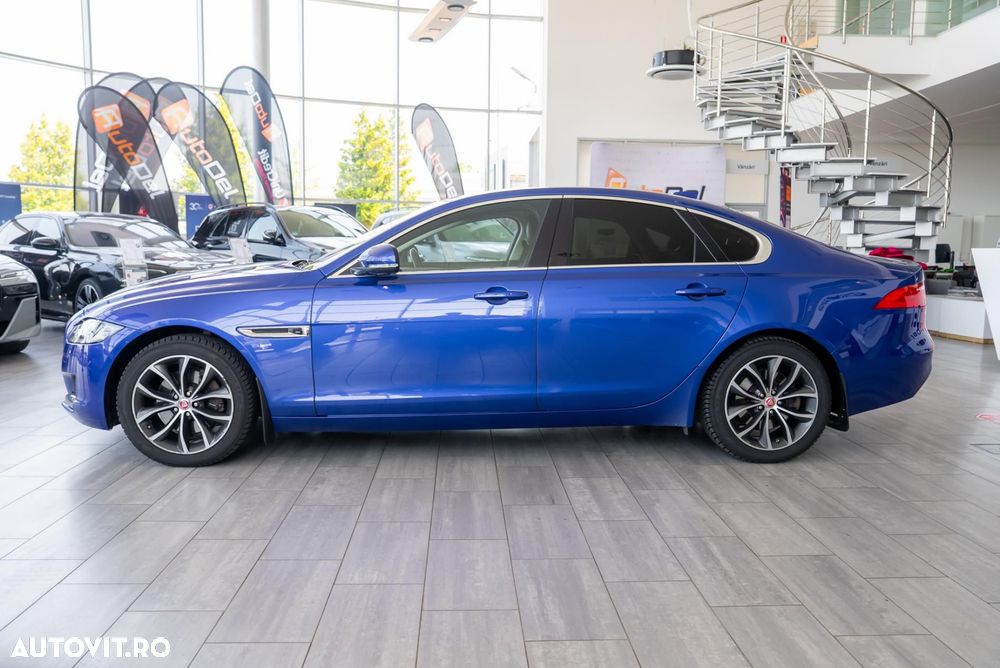 Jaguar XF 20d AWD Prestige - 13