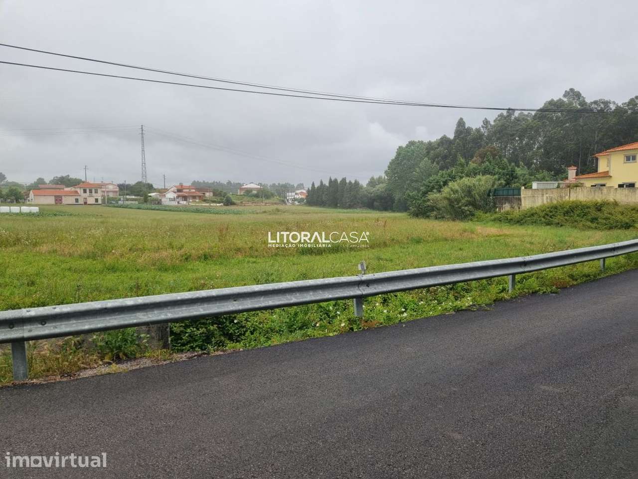 Terreno | Construção Moradias com três frentes em Azurva/Aveiro - Grande imagem: 5/14