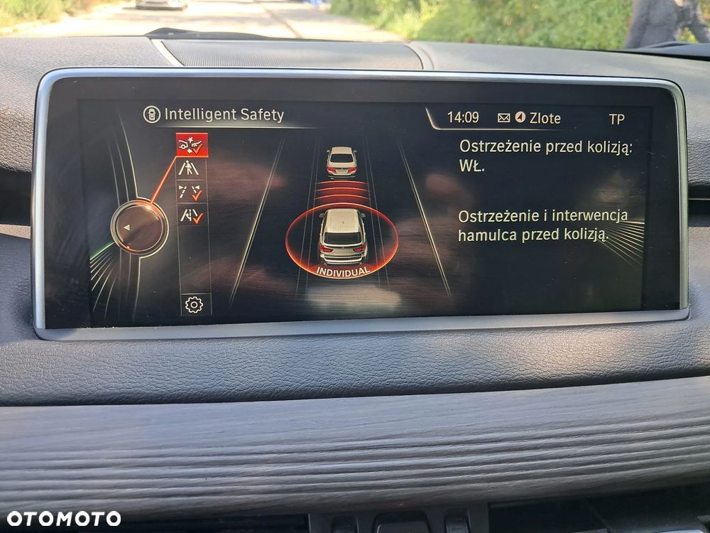 BMW X5 xDrive30d - 29