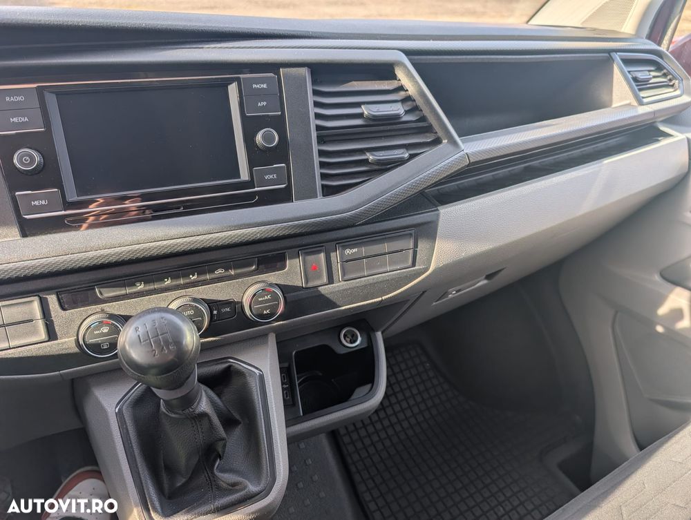 Volkswagen Caravelle 2.0 TDI 110 kW LR Comfortline - 6