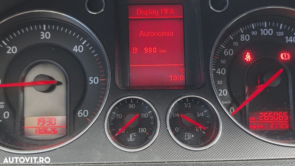 Volkswagen Passat 2.0TDI Comfortline DPF - 5