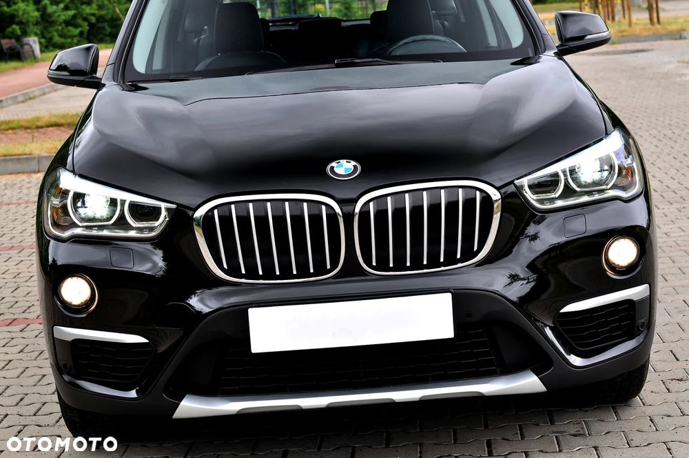 BMW X1 sDrive18d Sport Line - 4