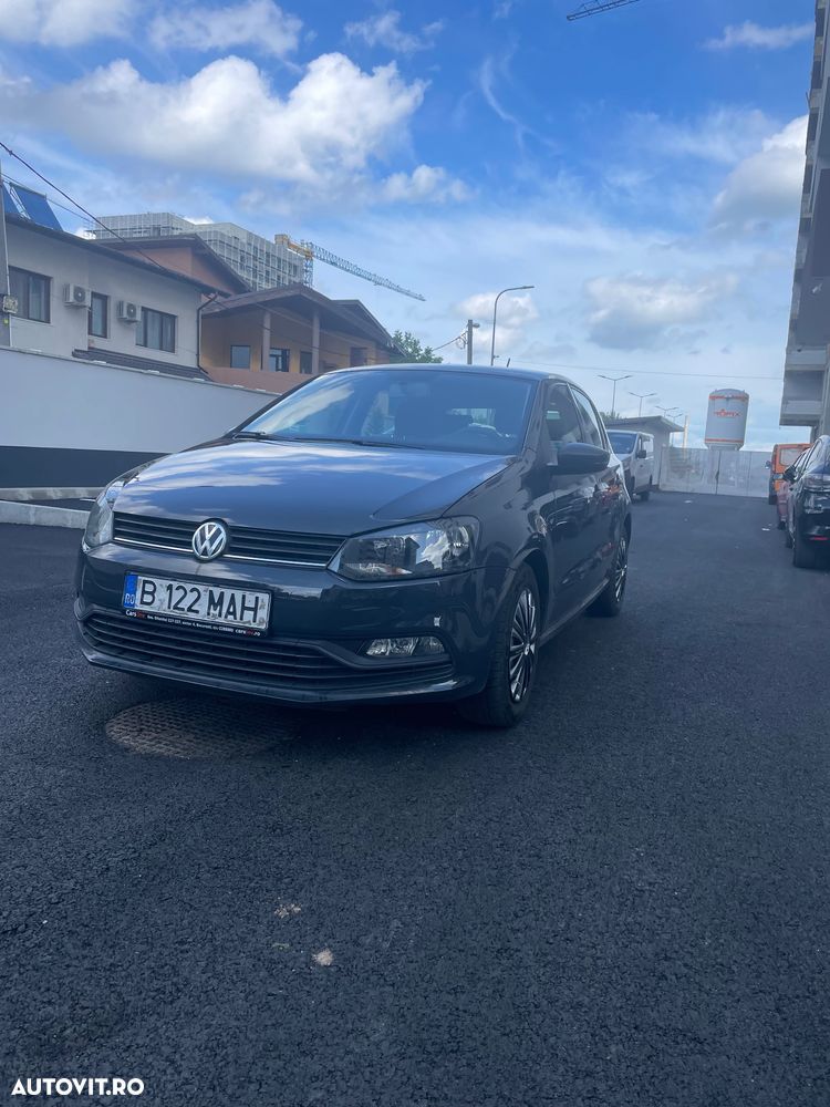 Volkswagen Polo - 2