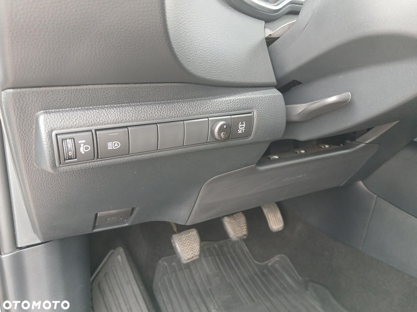 Toyota Corolla - 34