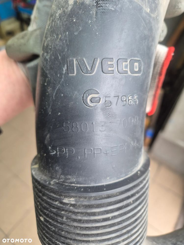 PRZEWÓD POWIETRZA TURBO IVECO DAILY III IV 2.3 EURO 5 LIFT  11-14r. - 3