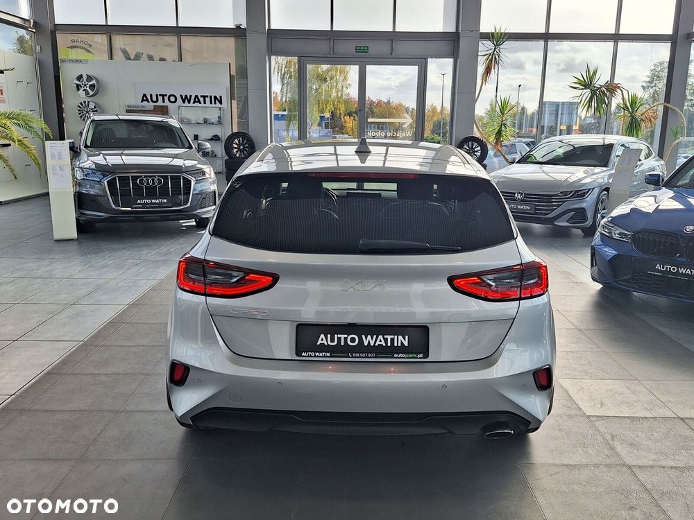 Kia Ceed 1.5 T-GDI L DCT - 12