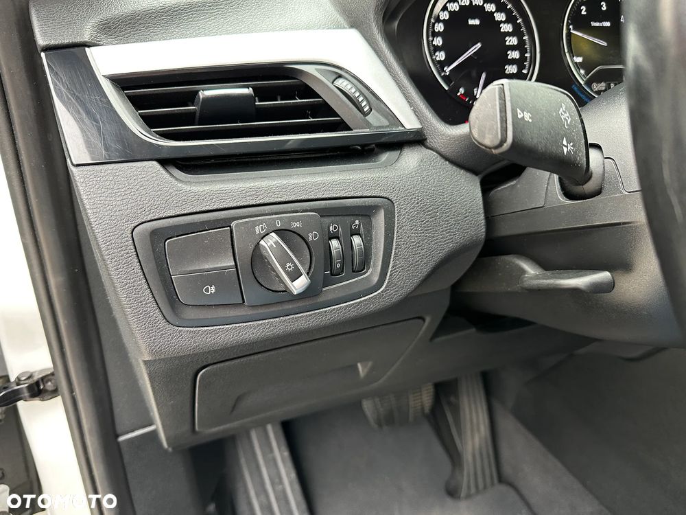 BMW X1 - 18