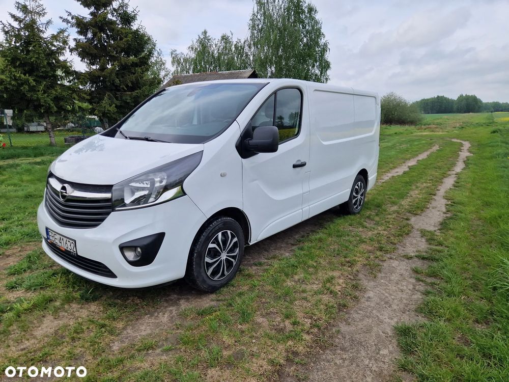 Opel Vivaro - 1