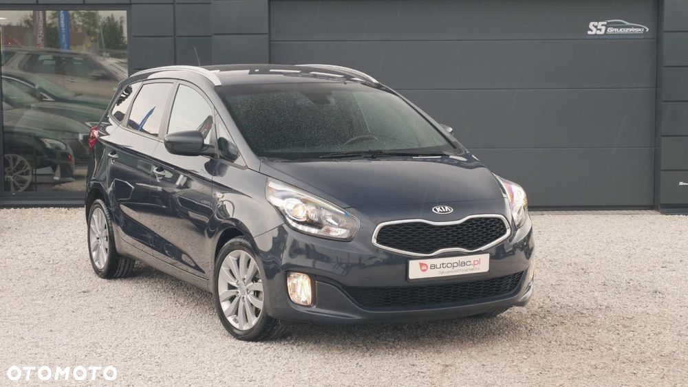 Kia Carens - 2