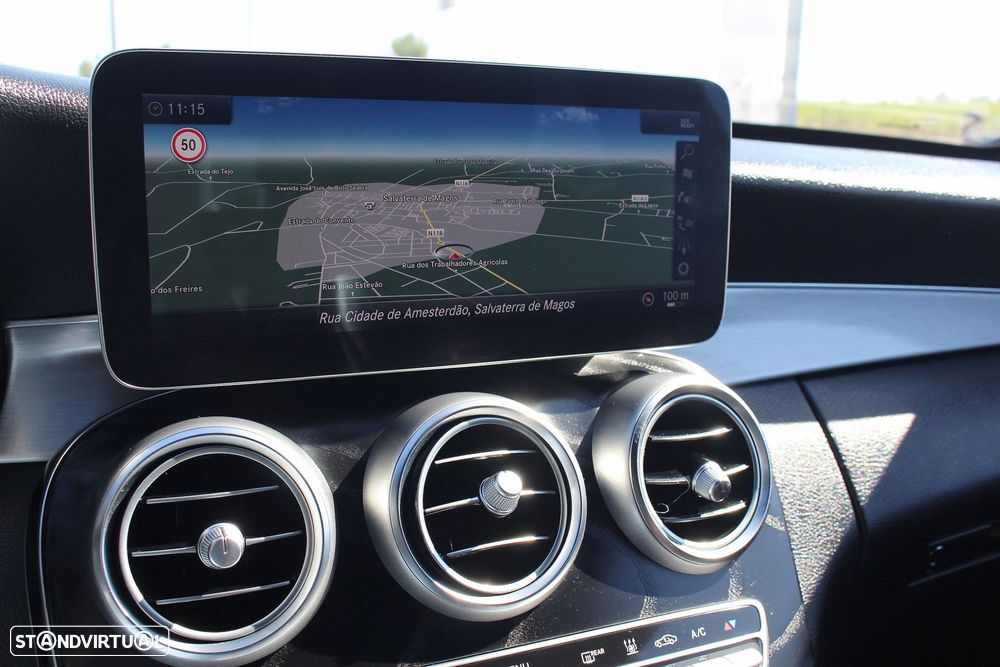 Mercedes-Benz C 300 de AMG Line - 37