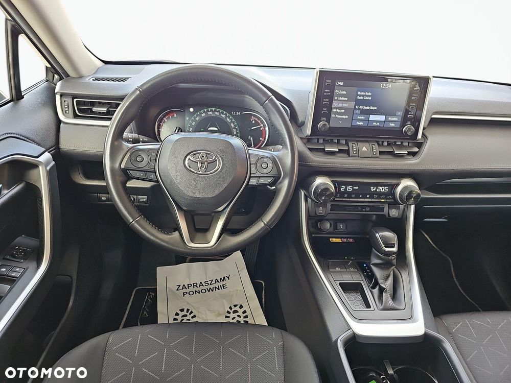 Toyota RAV4 - 12