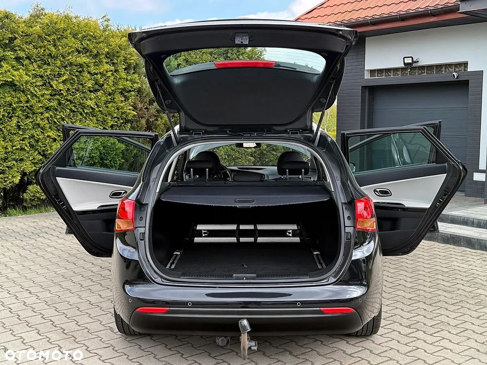 Kia Ceed 1.6 GDI Platinum Edition - 24