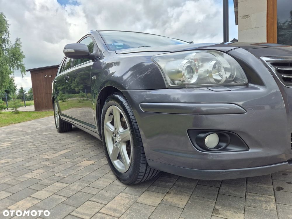 Toyota Avensis 2.2 D-CAT Sol plus NAVI - 15