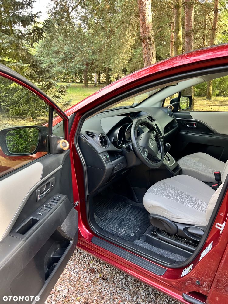 Mazda 5 - 5