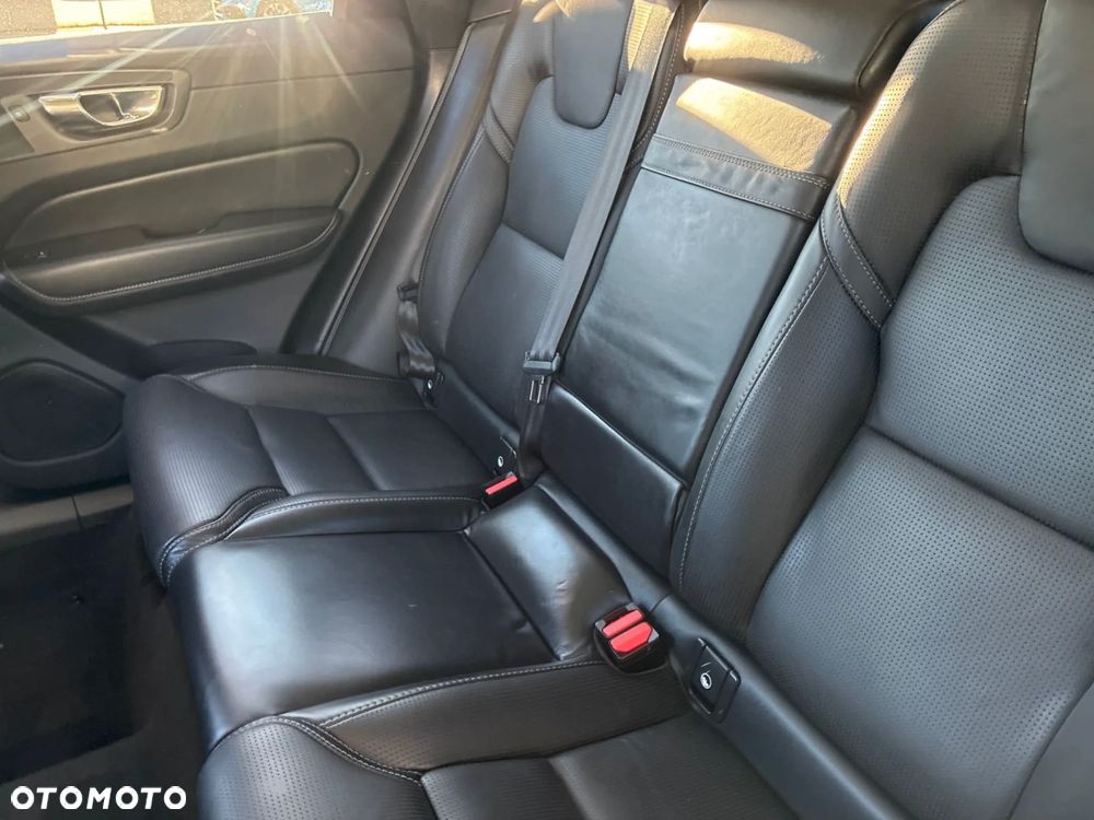 Volvo XC 60 T5 Geartronic Inscription - 9