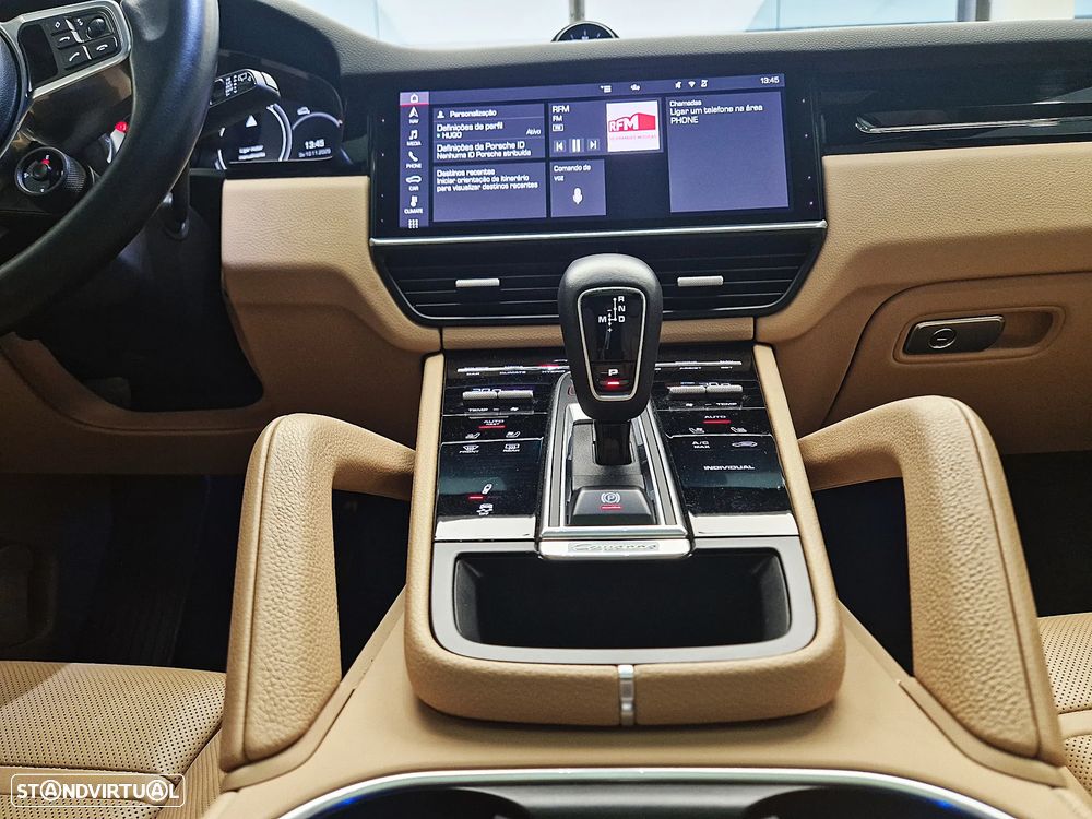 Porsche Cayenne E-Hybrid - 28