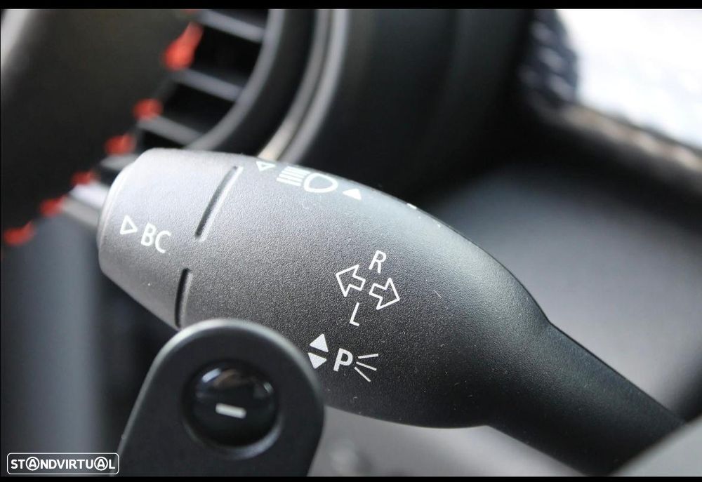 MINI 5 Portas Cooper S Auto Desportiva - 21