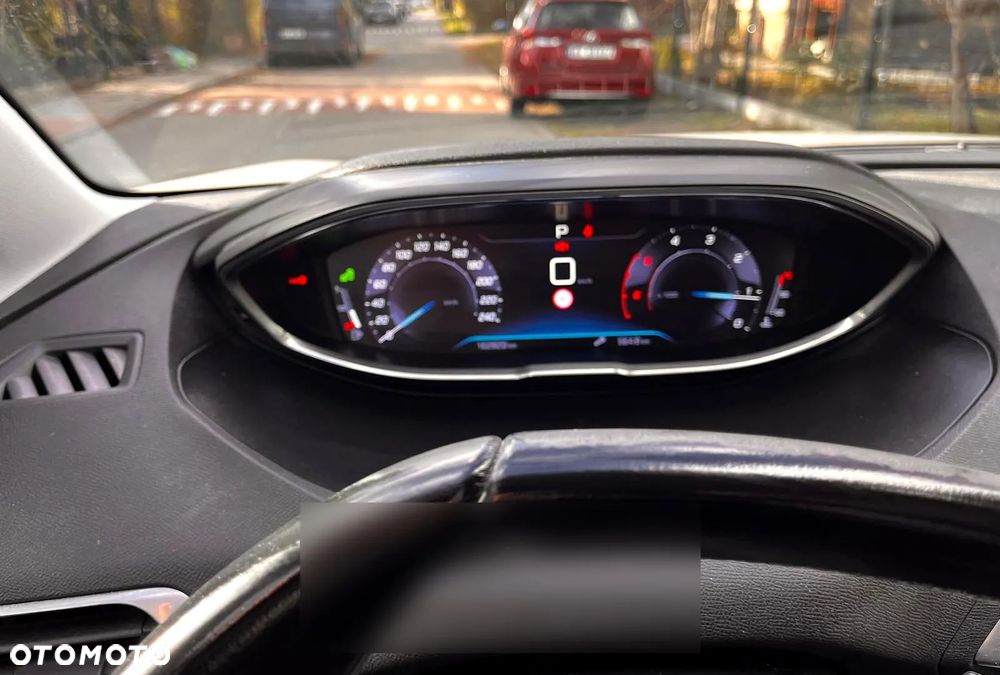 Peugeot 3008 1.6 BlueHDi Active S&S EAT6 - 16