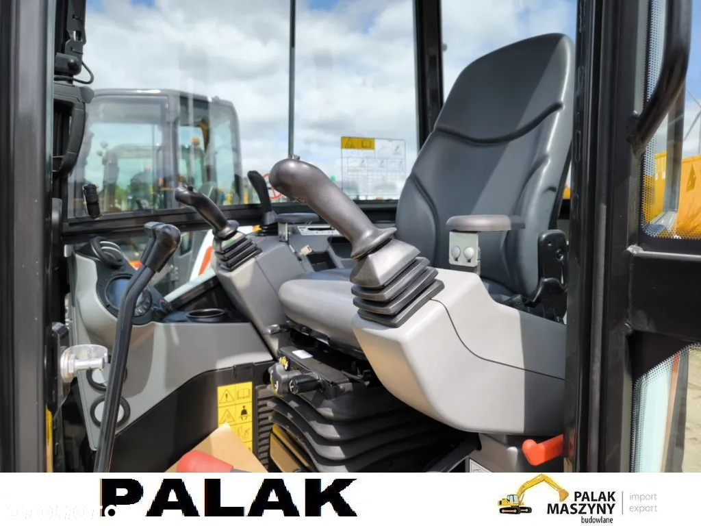 Bobcat Mini koparka Bobcat  E 35 Z  , 2024 rok /MAŁY PRZEBIEG ! - 12