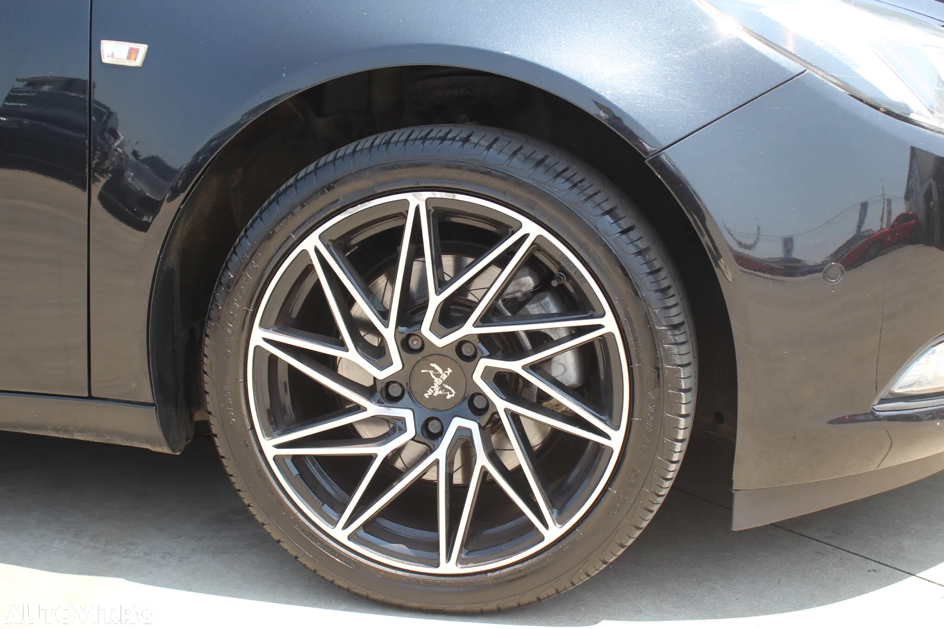 Opel Insignia - 16