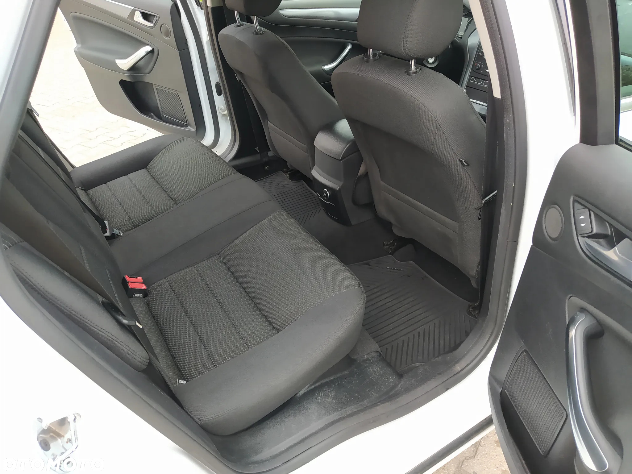 Ford Mondeo 2.0 TDCi Titanium - 36