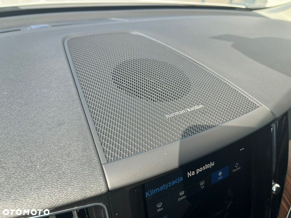 Volvo XC 60 - 25