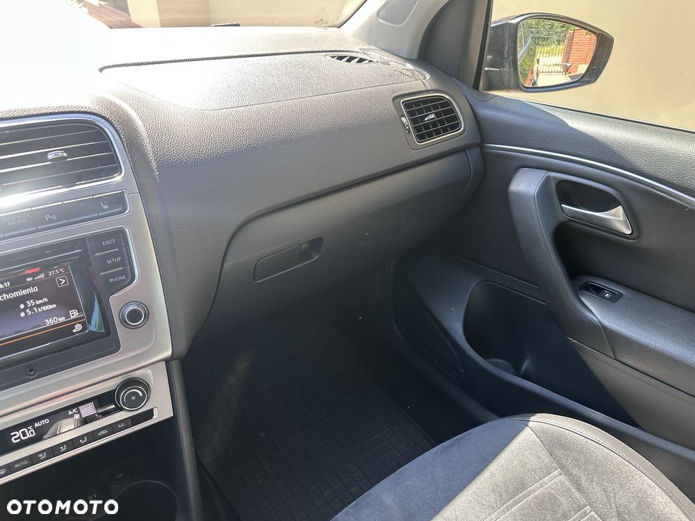 Volkswagen Polo 1.4 TDI (Blue Motion Technology) Highline - 27