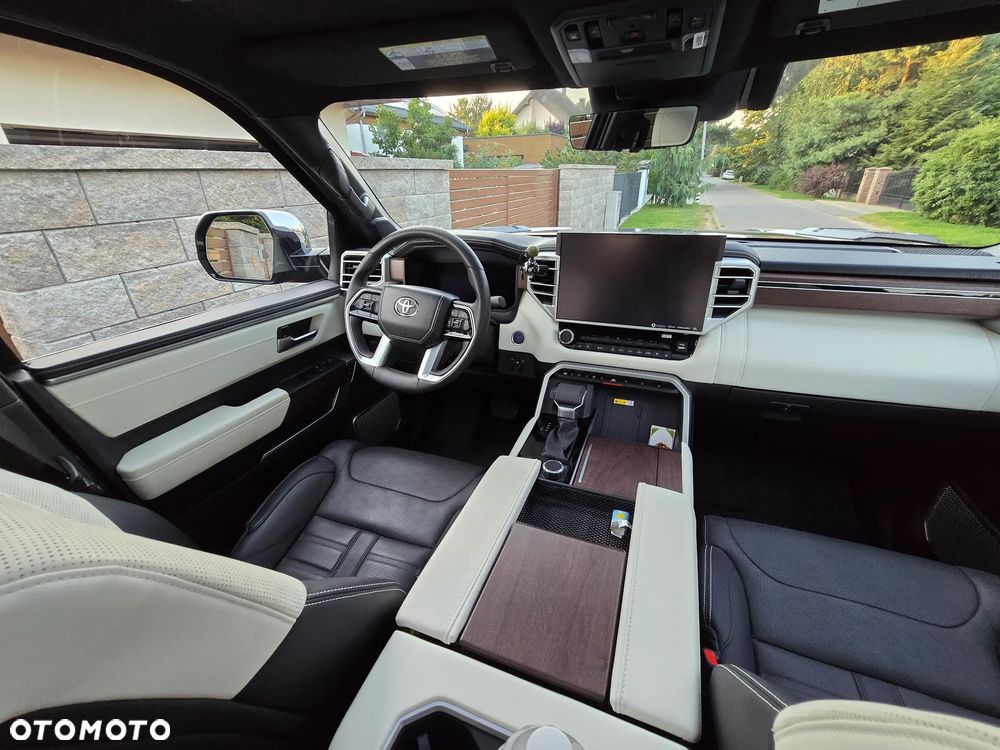 Toyota Tundra - 13