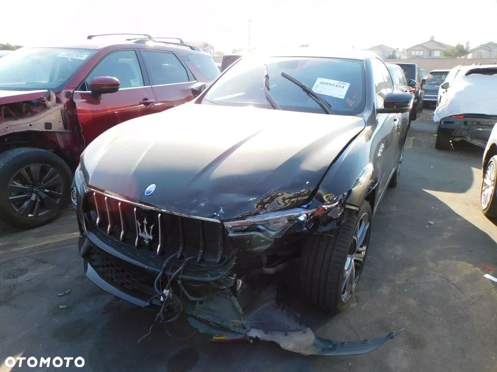 Maserati Levante Q4 GranSport - 5