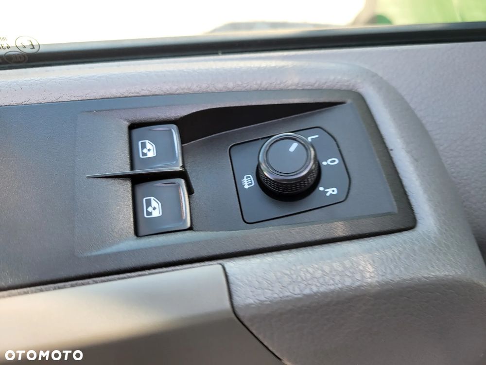 Volkswagen CRAFTER 35 DOKA -2.0TDI -4x4-4 MOTION MAXI-HAK 3000 kg-Ładny - 12