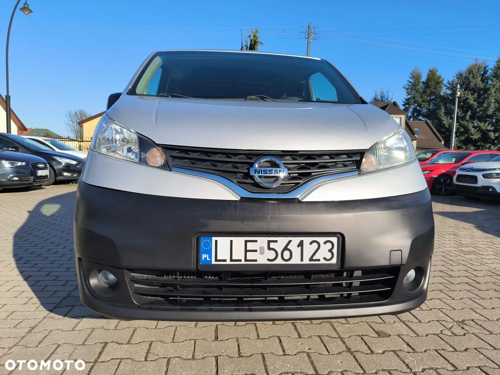 Nissan NV200 - 14