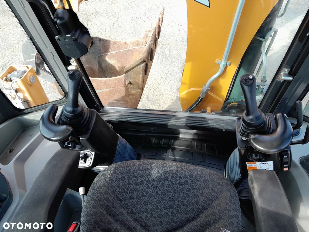 Case 580SV 2023R - 21