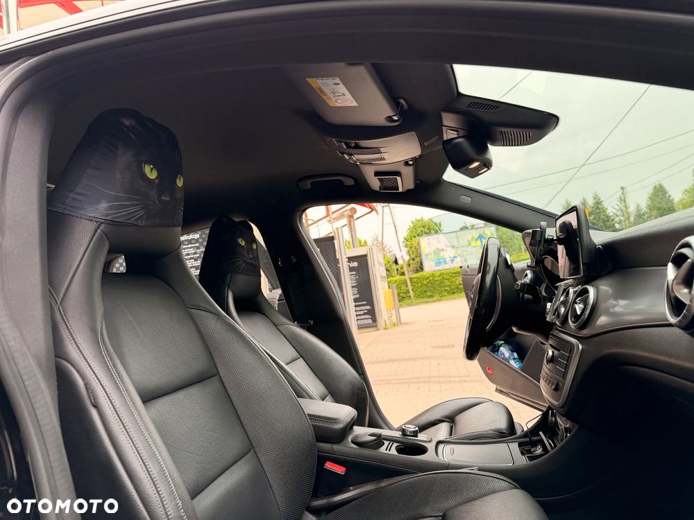 Mercedes-Benz CLA 220 (CDI) d 7G-DCT AMG Line - 32
