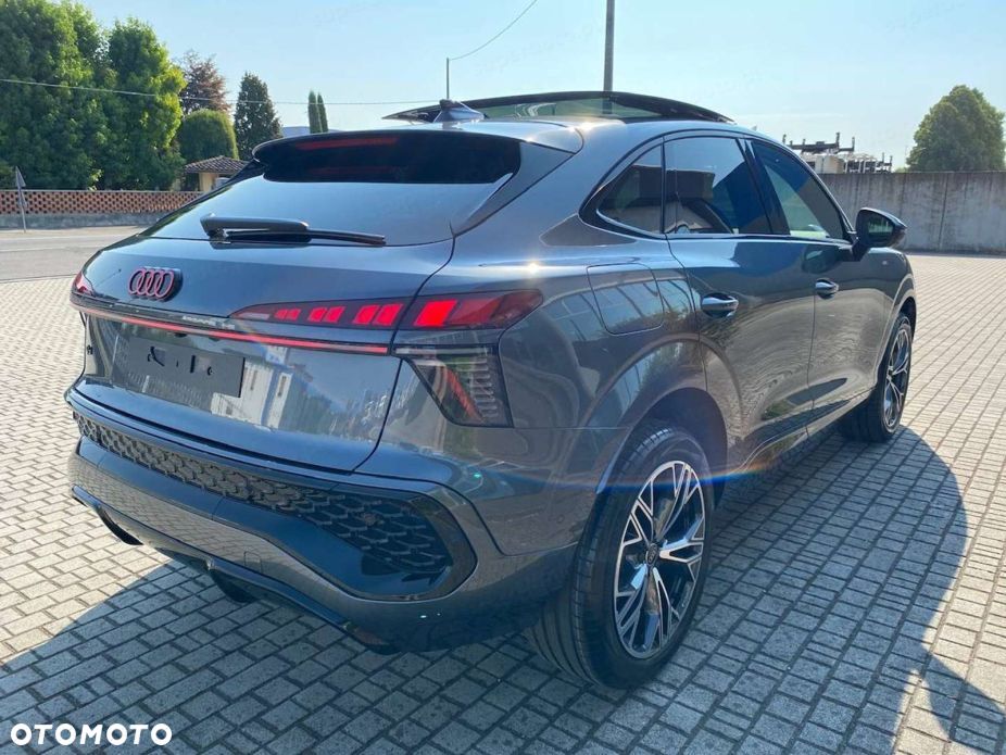Audi Q3 Sportback 35 TFSI mHEV S-Line S tronic - 5