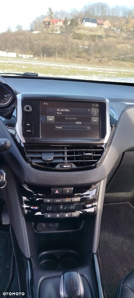 Peugeot 2008 1.2 Pure Tech Crossway S&S - 9