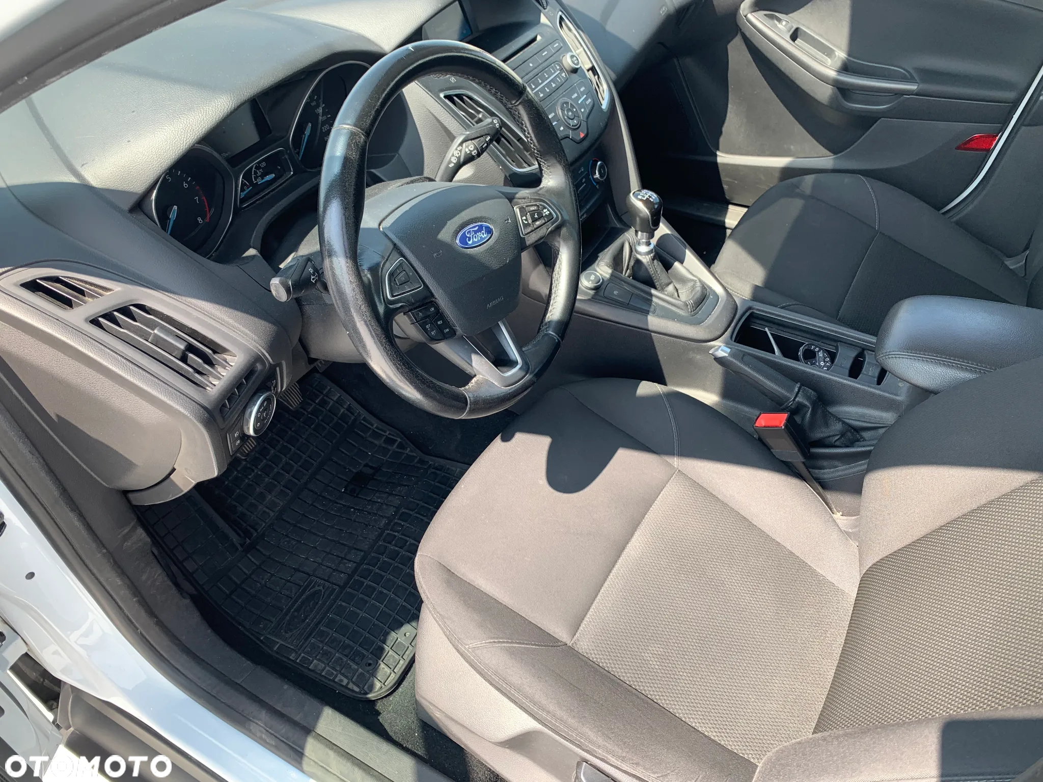 Ford Focus 1.0 EcoBoost Trend ASS - 8