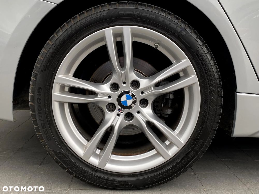 BMW Seria 3 320d xDrive M Sport - 20
