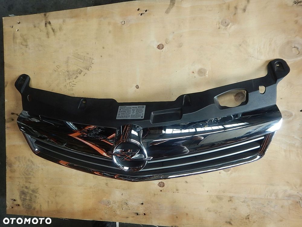 atrapa grill opel astra 3 iii h lift - 1