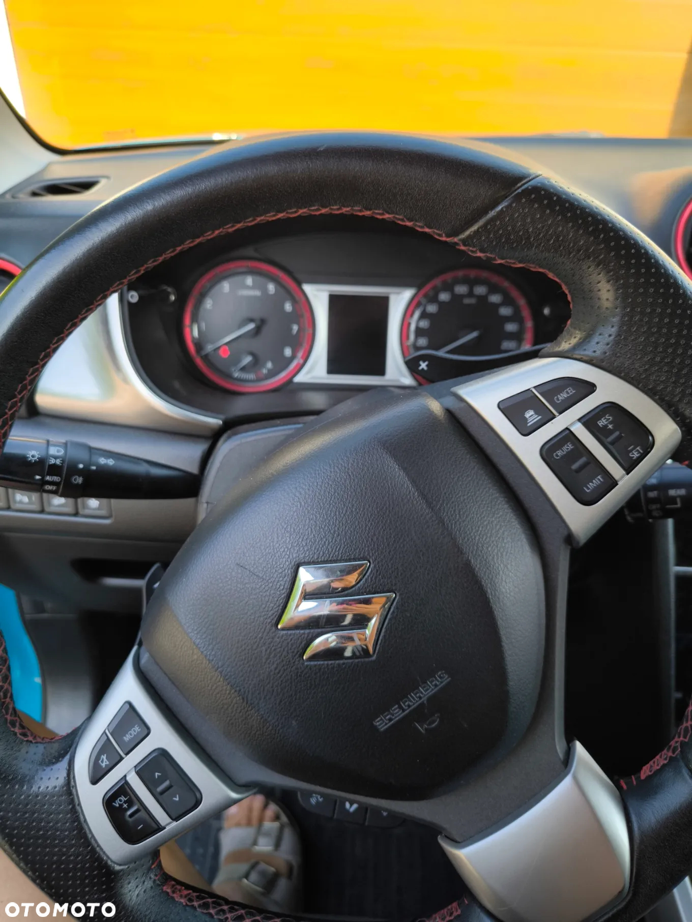 Suzuki Vitara - 8