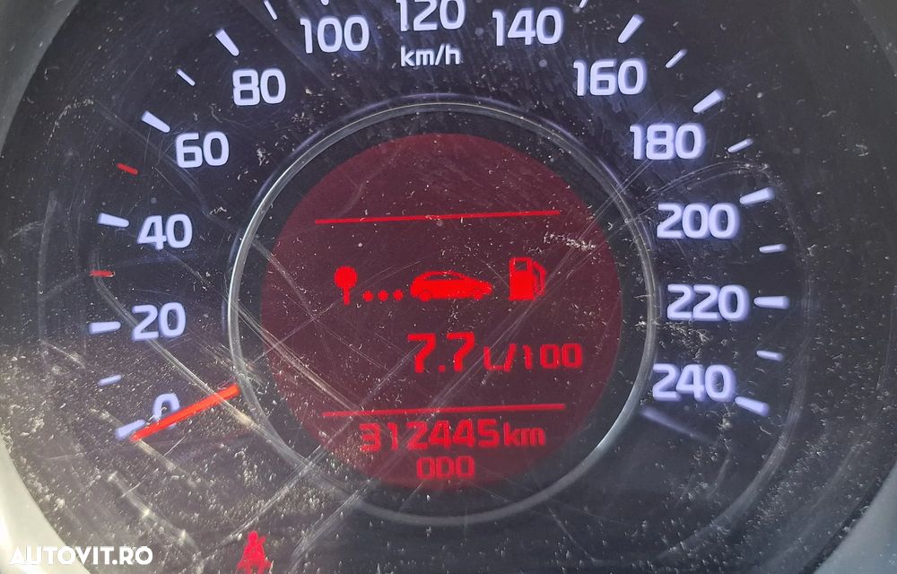 Kia Ceed 1.6 DSL HP City - 9