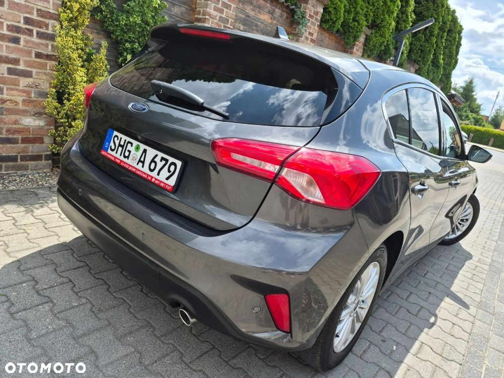 Ford Focus - 39