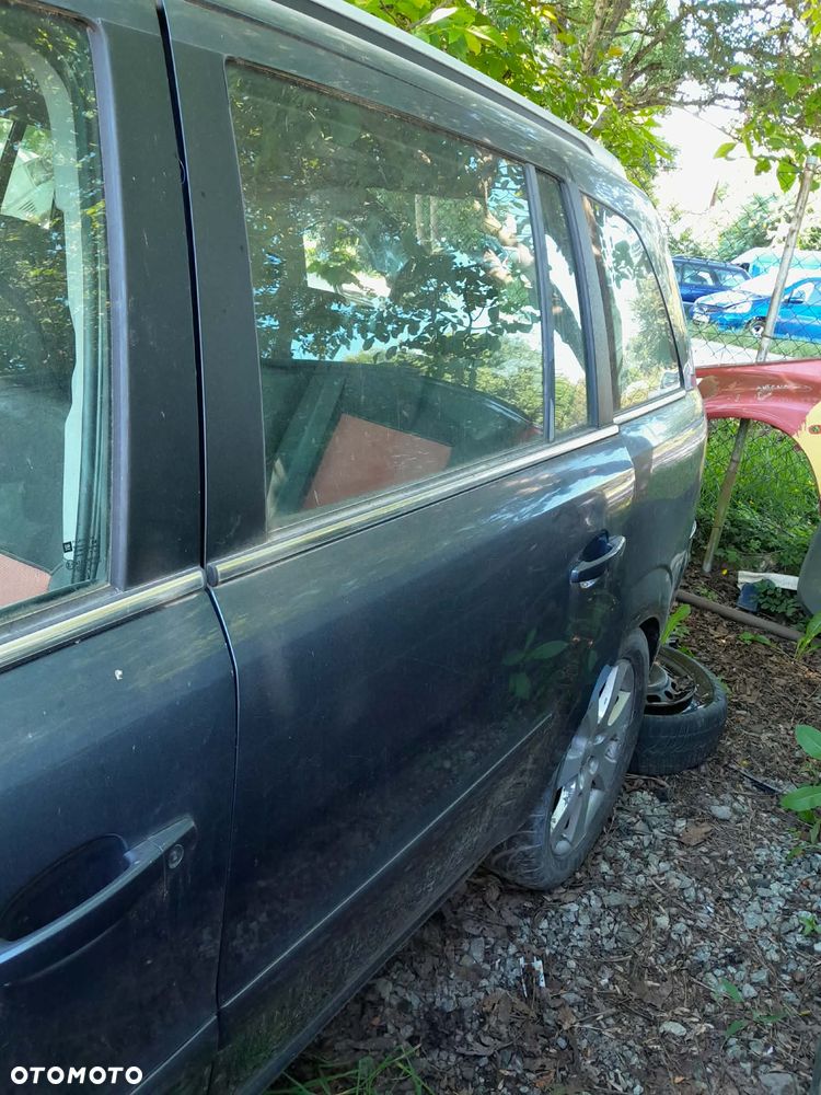 Części OPEL ZAFIRA B 1.9 DIESEL 2005r. DRZWI przód prawe lewe TYŁ prawe leweZ168 - 3