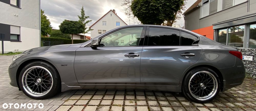 Infiniti Q50 - 24