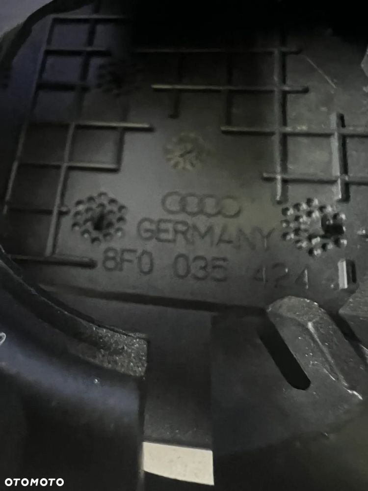 ZAŚLEPKA GŁOŚNIKA PRAWA AUDI A5 8F0035424 - 2