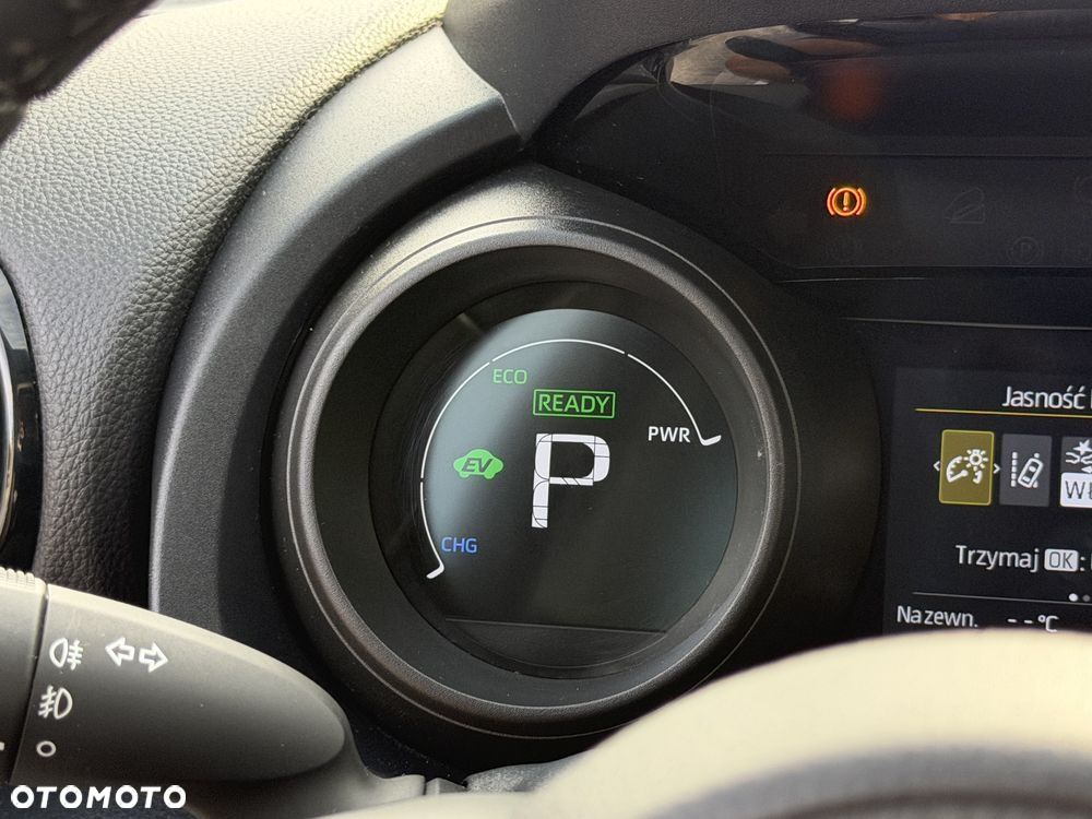 Toyota Yaris Cross Hybrid 1.5 Comfort - 36